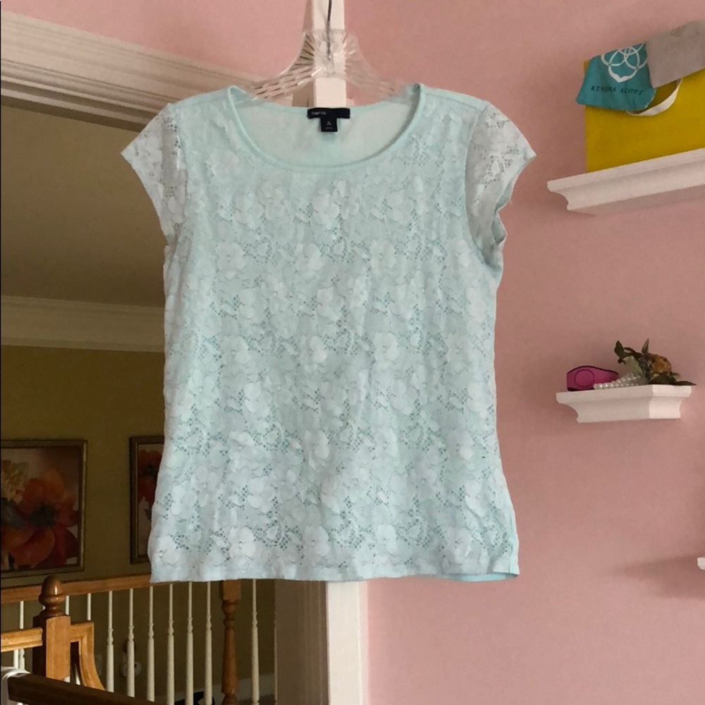 Gap kids light blue tee